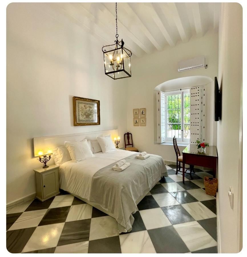 Gatu Premium Apartamento Palacio Oneto Con Jardin Privado " Preferente Mayores De 25 Anos Y Familias " エル・プエルト・デ・サンタ・マリア エクステリア 写真