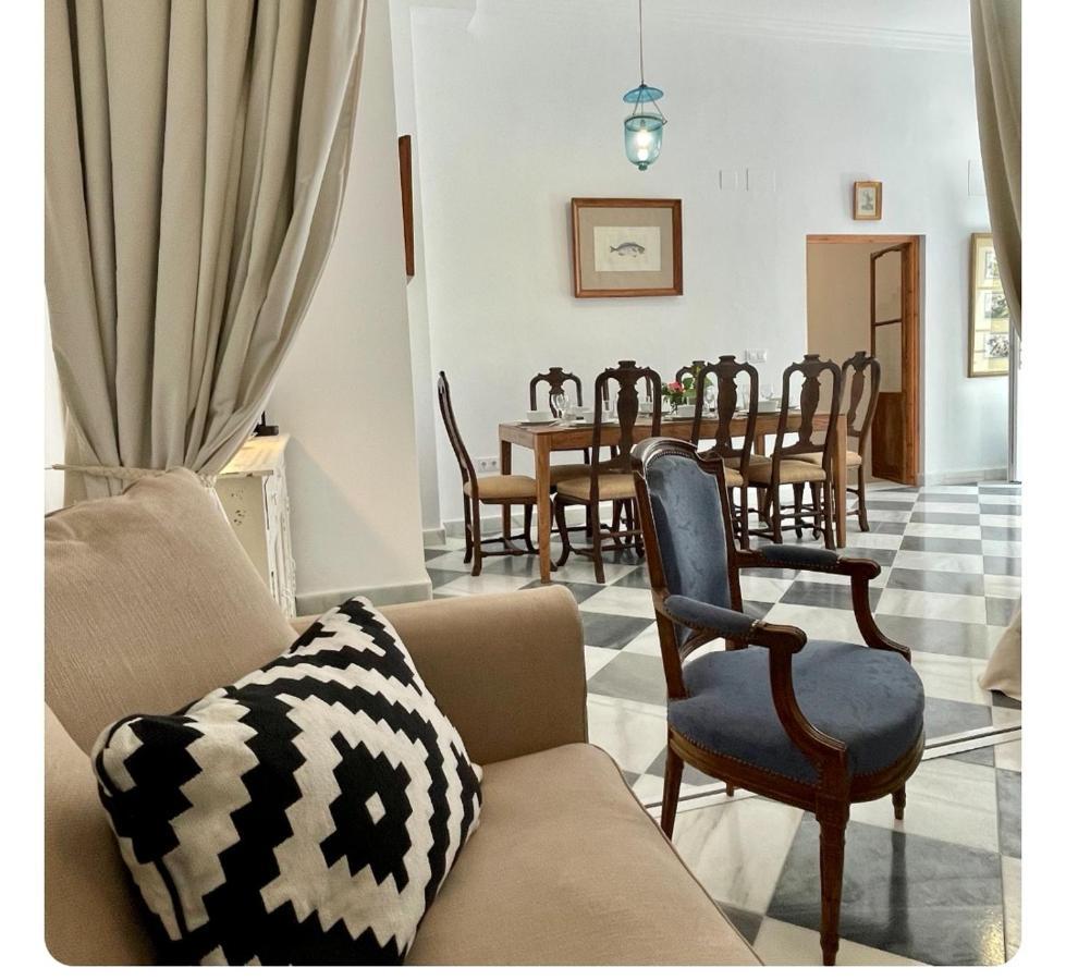 Gatu Premium Apartamento Palacio Oneto Con Jardin Privado " Preferente Mayores De 25 Anos Y Familias " エル・プエルト・デ・サンタ・マリア エクステリア 写真