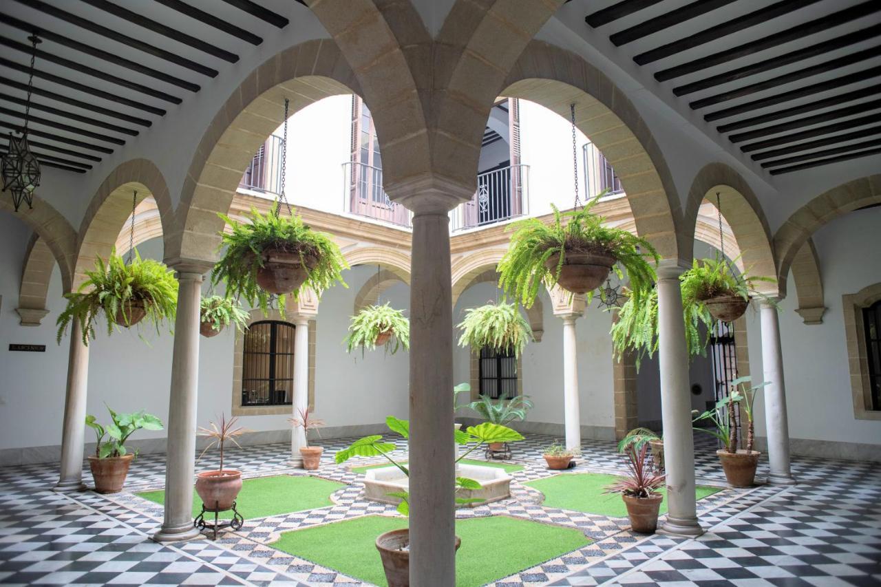 Gatu Premium Apartamento Palacio Oneto Con Jardin Privado " Preferente Mayores De 25 Anos Y Familias " エル・プエルト・デ・サンタ・マリア エクステリア 写真