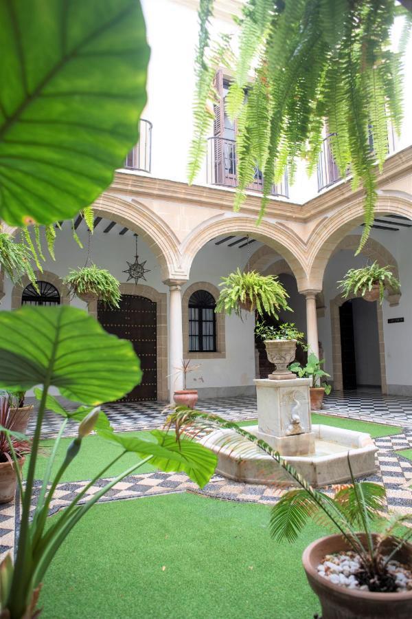 Gatu Premium Apartamento Palacio Oneto Con Jardin Privado " Preferente Mayores De 25 Anos Y Familias " エル・プエルト・デ・サンタ・マリア エクステリア 写真